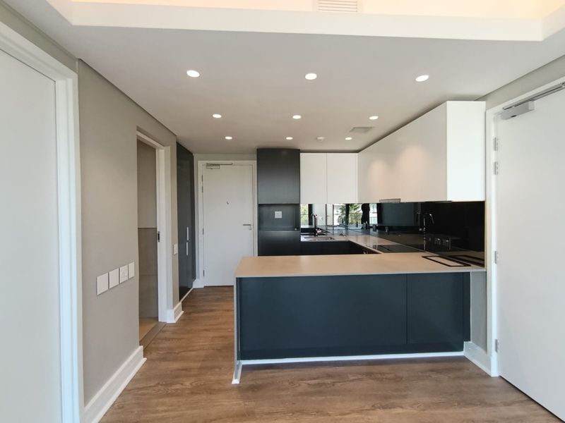 Upmarket 1 bedroom unit in the prestigious Melrose Arch Precinct - Photo 5