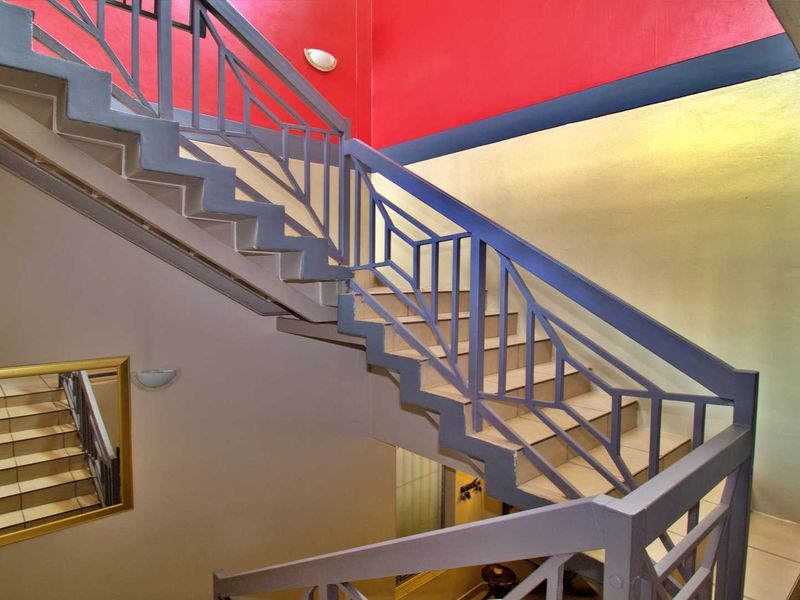 Triple Storey 6 Bedroom House, 4 Bathroom, 4 Garage House - Photo 10