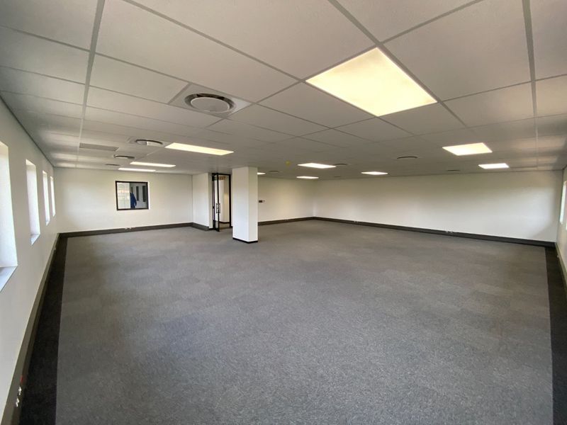 Brand New Suites Available In Die Hoewes! - Photo 9