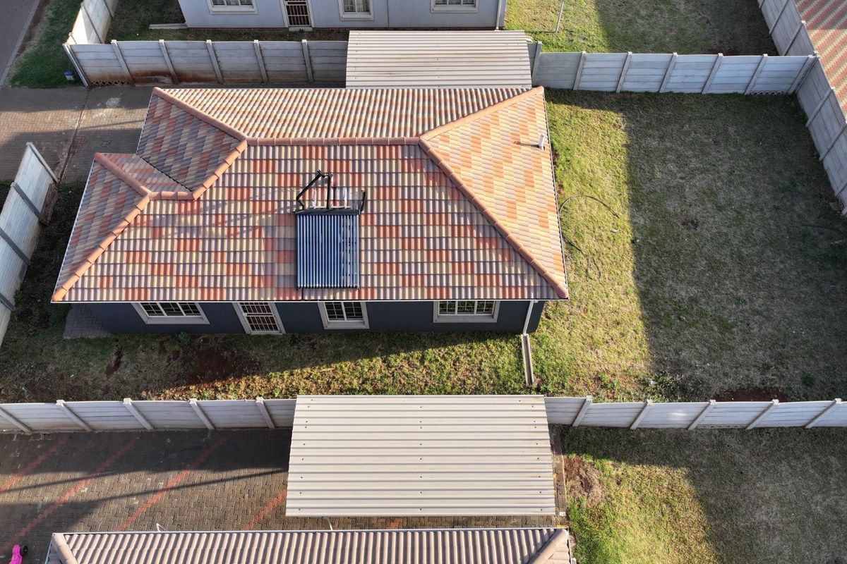 Spacious 3Bedroom House for Sale in Sky City - Photo 3