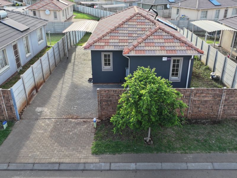 Spacious 3Bedroom House for Sale in Sky City - Photo 6