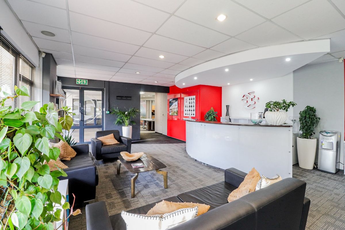 COMMERCIAL OFFICES FOR SALE - SECTIONAL TITLE UNITS BEDFORDVIEW - Photo 2