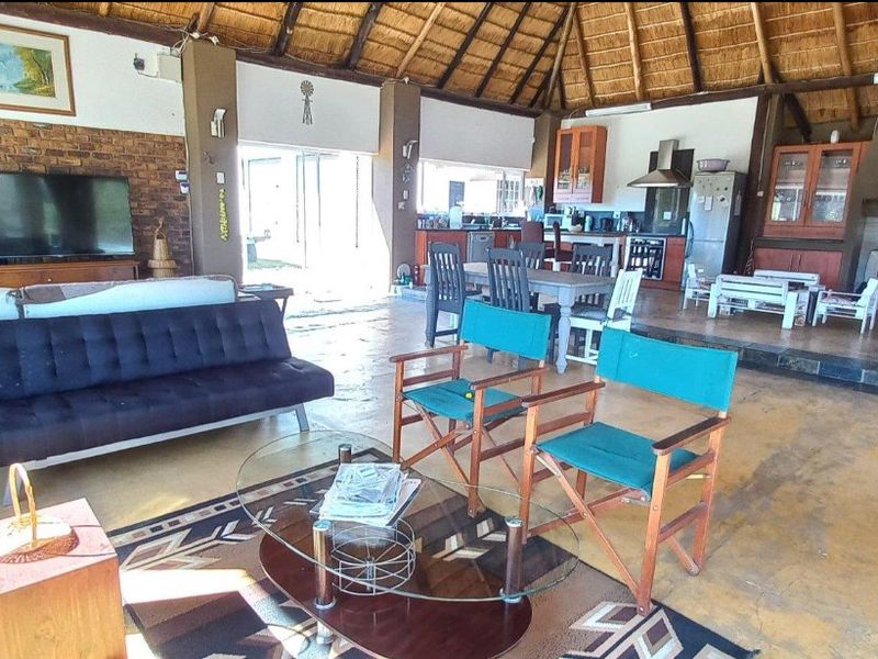 Very well priced and an Excellent Business opportunity, Relaxation, Farming or Agricultural Purpose. - Photo 3