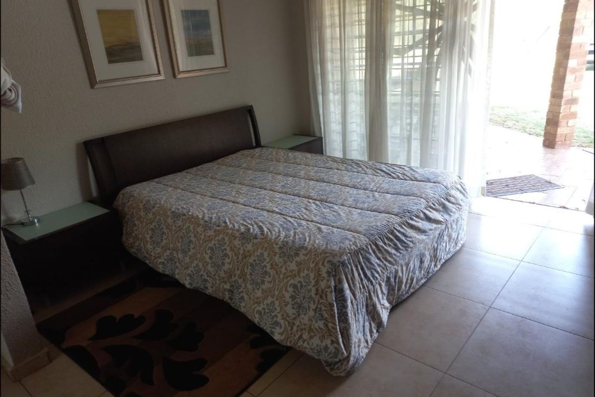 Serene and well finished farm in a very sought after area - Photo 2