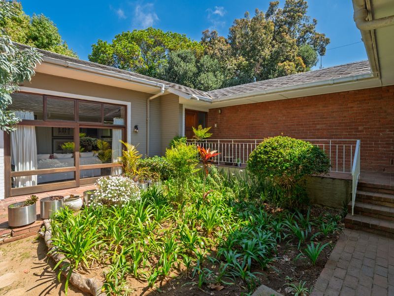 Prime Redevelopment or Renovation Opportunity | Trovato Estate, Upper Wynberg - Photo 10