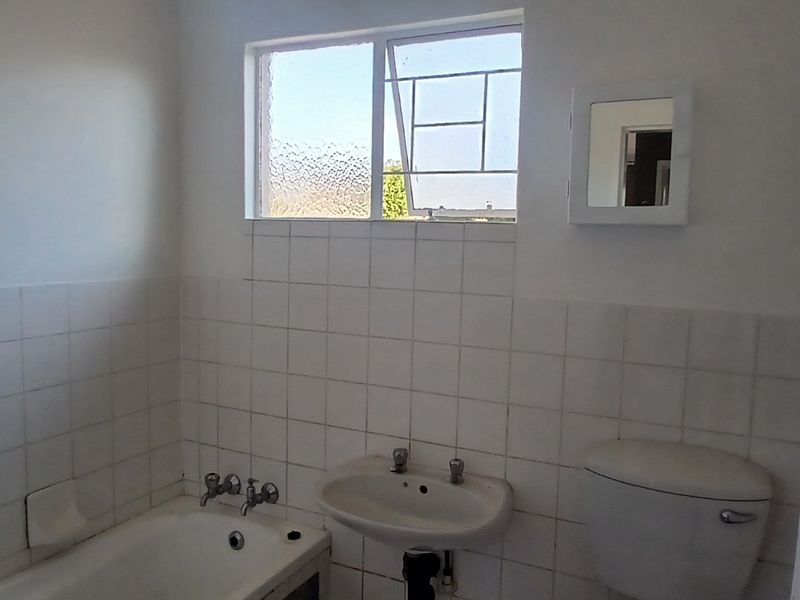 2 BEDROOM APARTMENT FOR SALE IN MIDRAND - Photo 10
