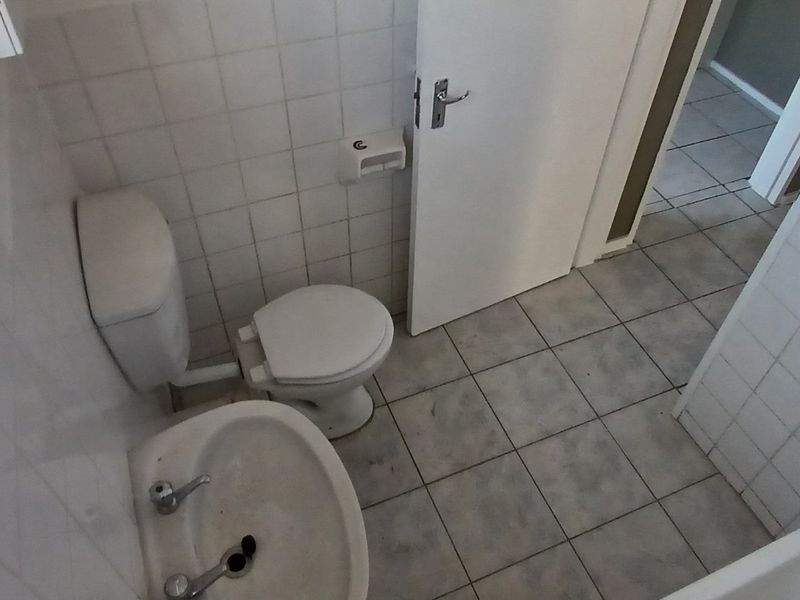 2 BEDROOM APARTMENT FOR SALE IN MIDRAND - Photo 9