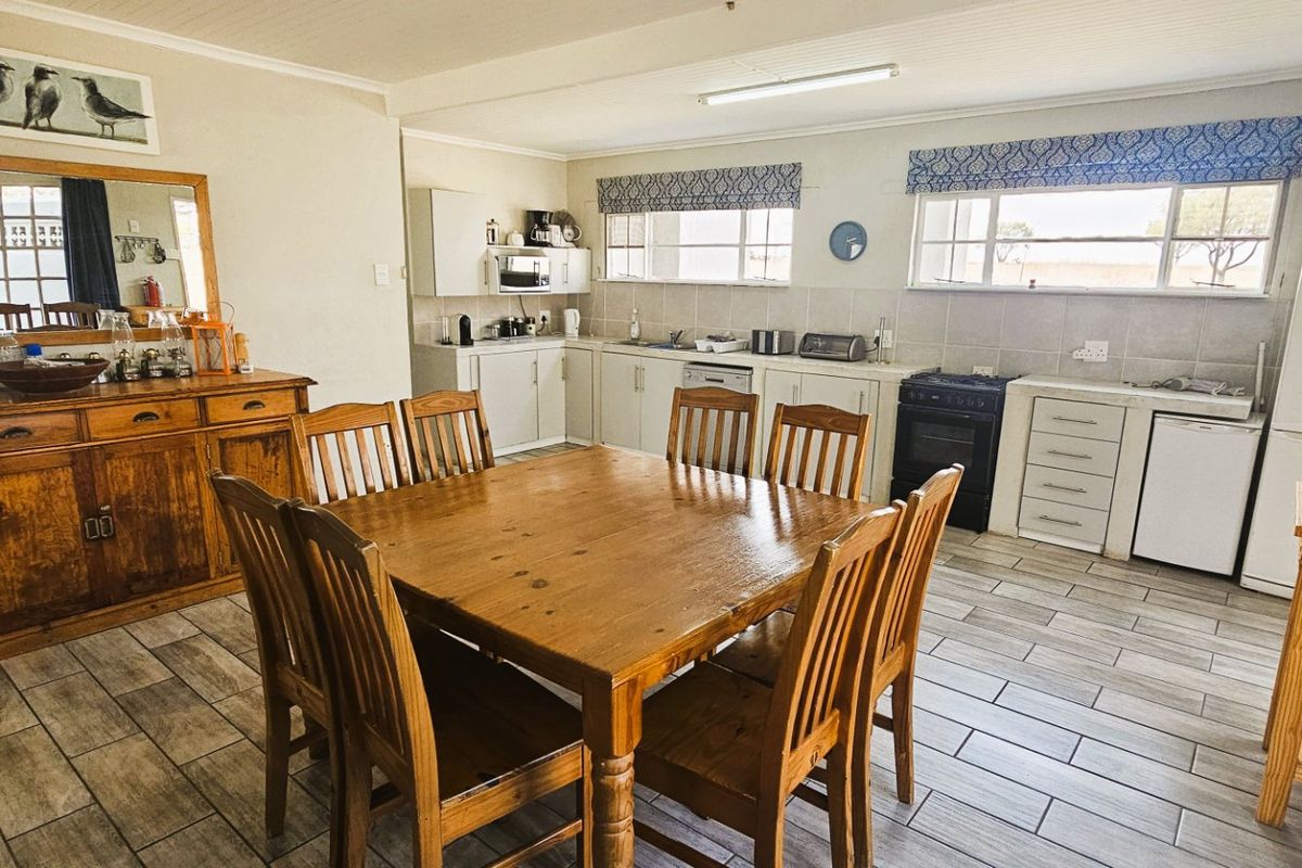 Waterfront Paradise Awaits You! - Photo 5