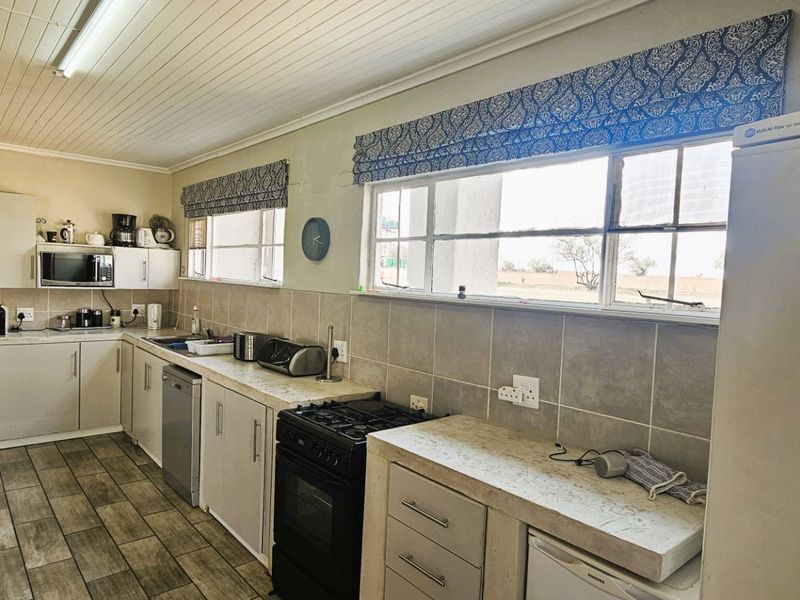 Waterfront Paradise Awaits You! - Photo 2