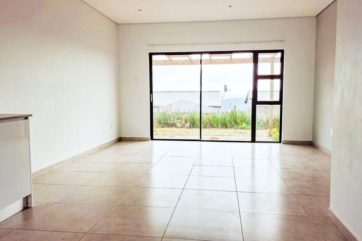 Modern. Neat. Popular. Cheap. Great for Investors. - Photo 3