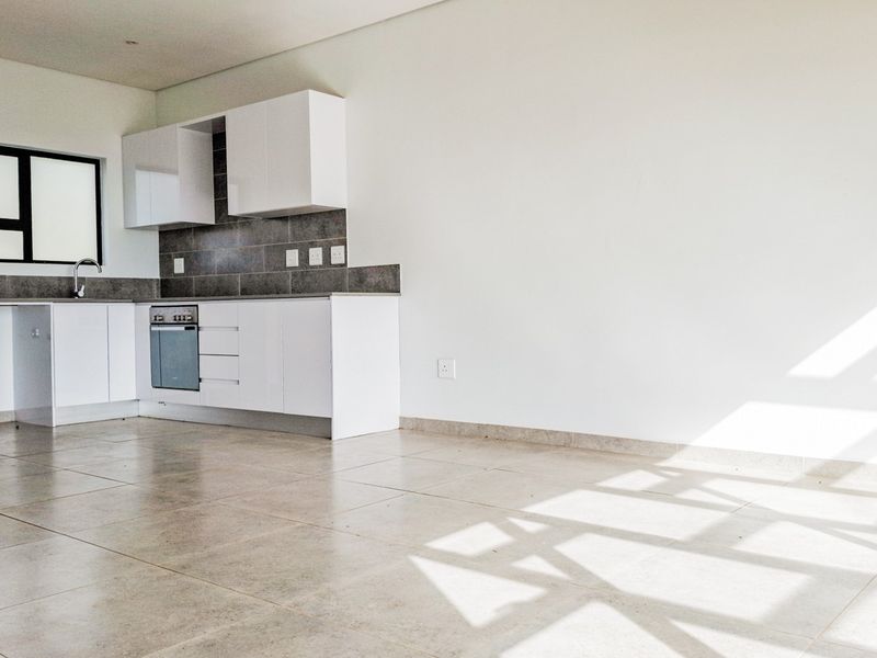 Modern. Neat. Popular. Cheap. Great for Investors. - Photo 6