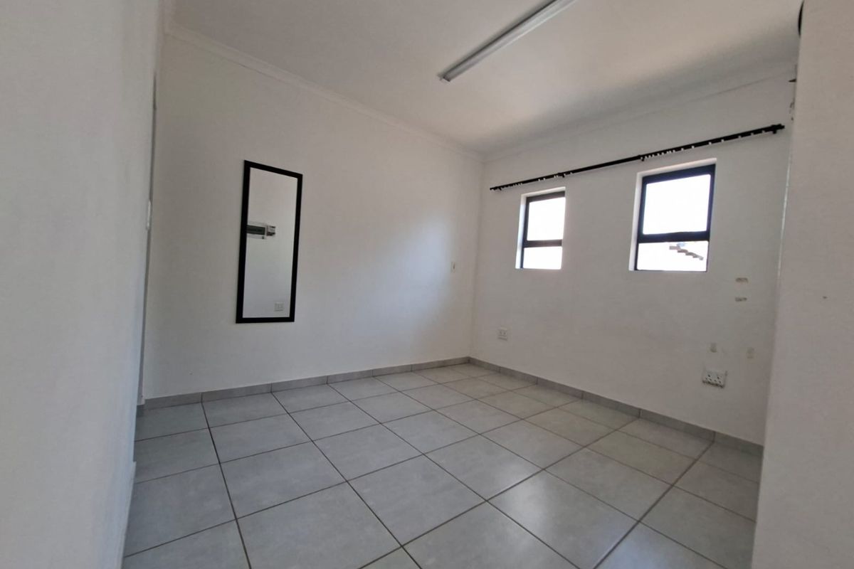 Introducing the epitome of urban living: our newly built 1-bedroom townhouse nestled in a gated community, offering peace of mind and security. Experience modern comfort and style in a tranquil environment. Discover your sanctuary today! - Photo 2