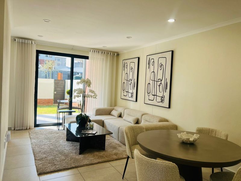 Luxury Ground Floor Duplex For Sale at Emerald Skye - Photo 1