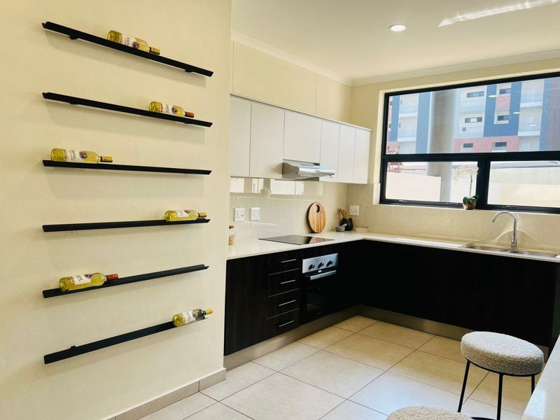 Luxury Ground Floor Duplex For Sale at Emerald Skye - Photo 9