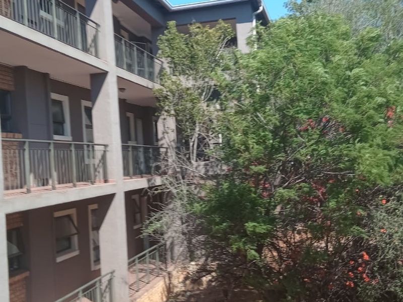 Divine Luxury with a Beautiful View For Sale in Mulbarton.  - Photo 6