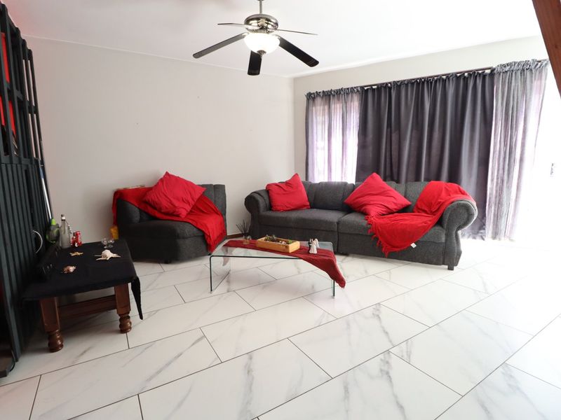 RIGHT PRICE, RIGHT ADDRESS!!! - Photo 7