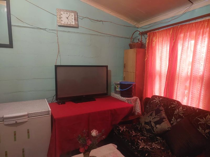 Affortable Start for beginners with potential rental income as well. - Photo 3