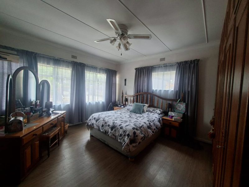 3 Bedroom Family Home with spacious 1 Bedroom Flat for sale in Flimieda - Photo 4