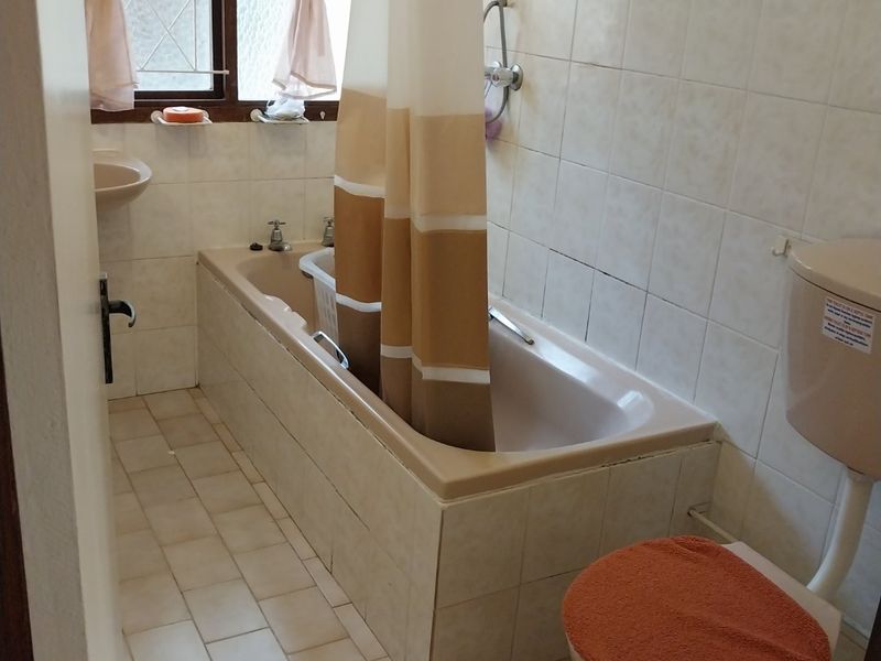 2-Bedroom Townhouse for Sale in Hibberdene River Resort - Photo 10