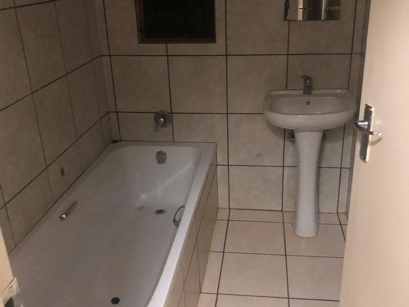 Well maintained home.  - Photo 5