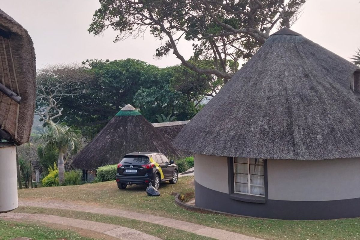 CHARMING 1 BEDROOM UNIT WITH LOFT – COASTAL LIVING AT IT’S BEST - Photo 5