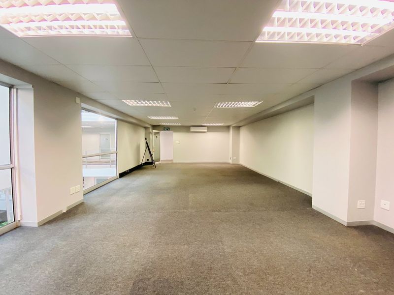 A-Grade Office Space To Let In Cresta - Photo 8