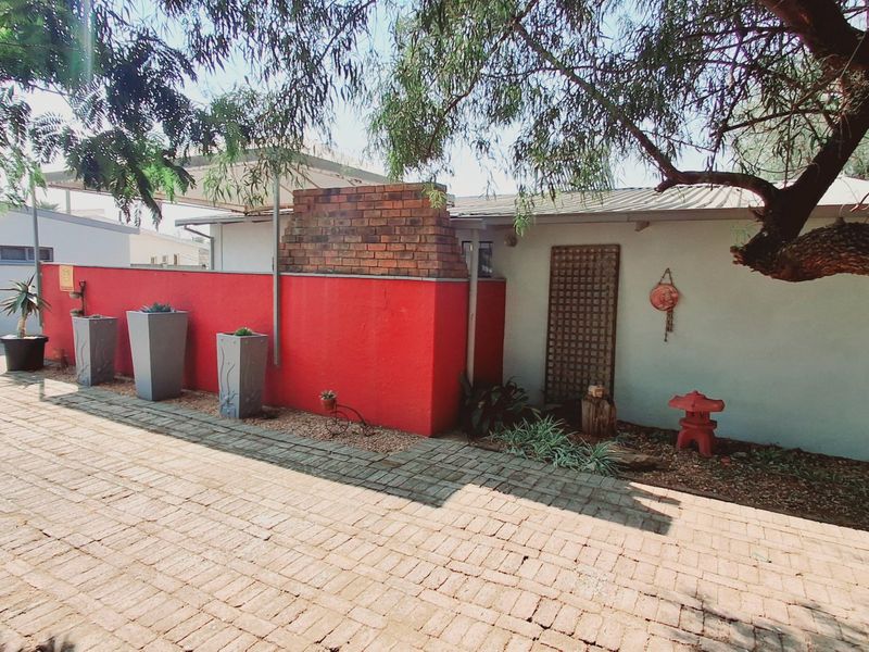 A great value four-bedroom home near amenities and schools. - Photo 5