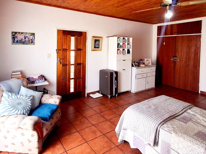 A great value four-bedroom home near amenities and schools. - Photo 10