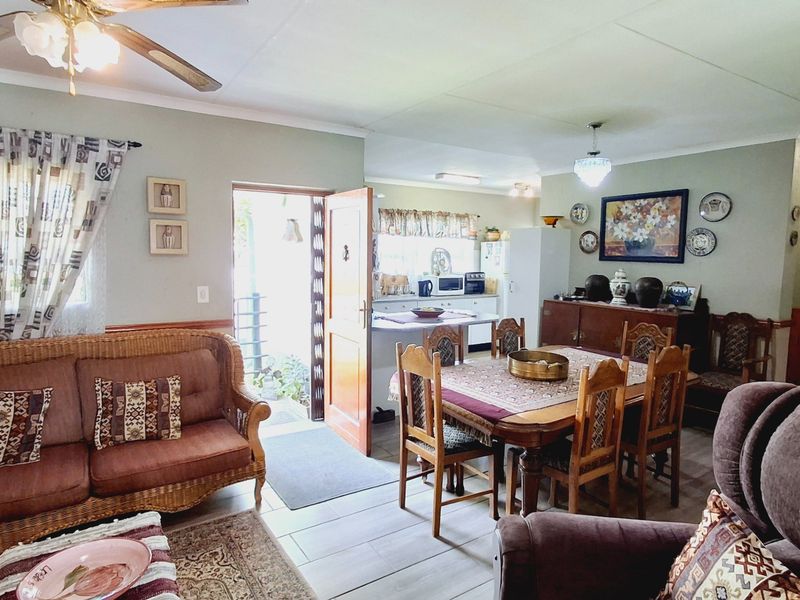 "Lovely freestanding home, move-in ready, located in a secure complex — perfect for a first-time family in Vaal Park." - Photo 2