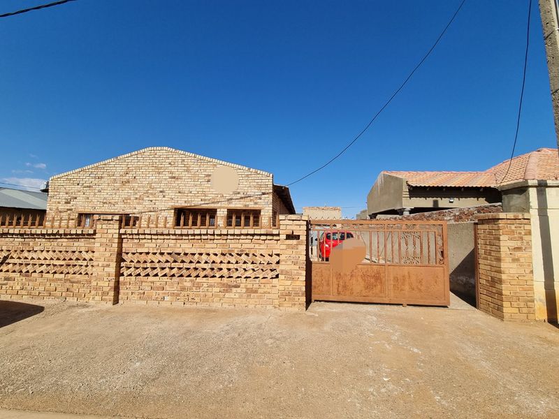 Family home in a good location.  - Photo 3