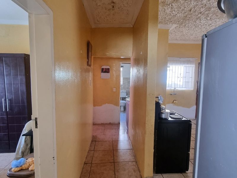 Family home in a good location.  - Photo 9