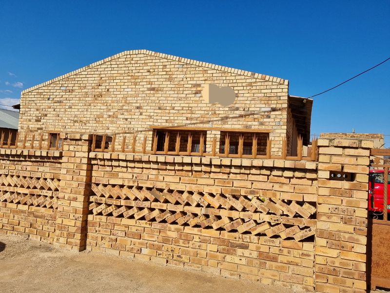 Family home in a good location.  - Photo 1