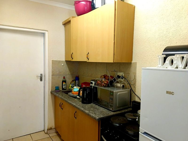 Apartment Available for Sale - Photo 5