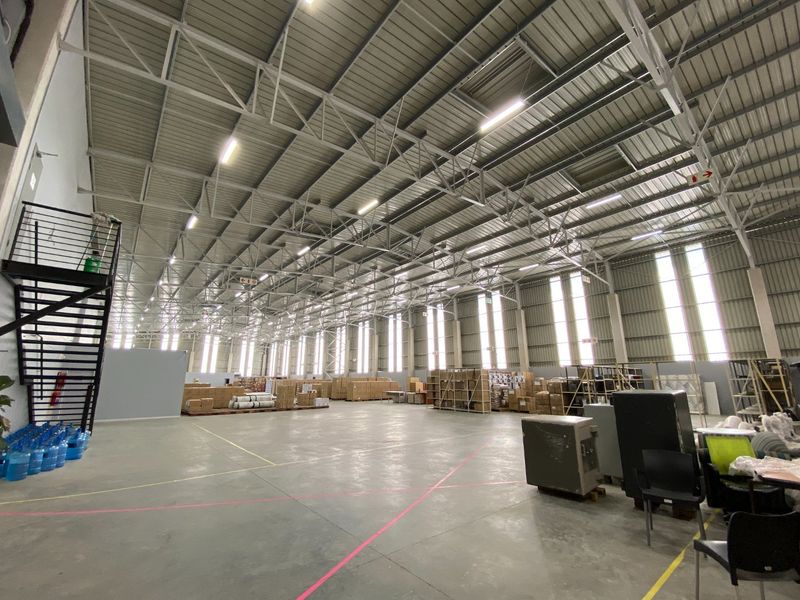 Prime Warehouse Space To Let In Ferndale - Photo 10