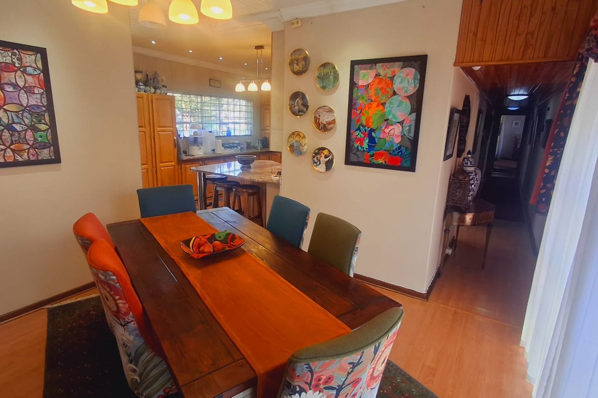 "Amazing 4-bedroom, 3-bathroom family home in a sought-after area of Sasolburg." - Photo 4