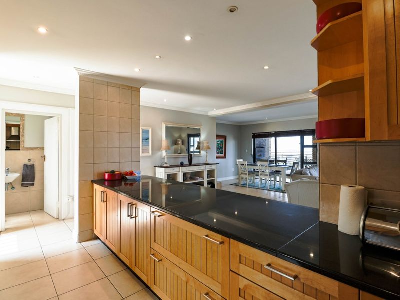 Dream lock-up and go Sectional Title Duplex with breath-taking views of Bronkhorstspruit Dam! - Photo 8