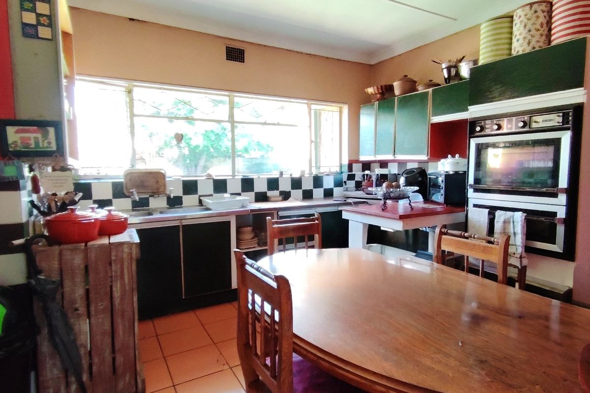 Charming country-style home offering comfort and space! - Photo 4