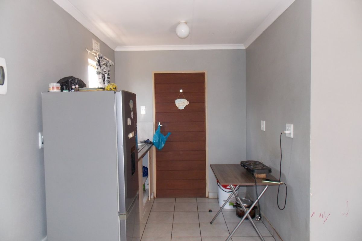 2 BEDROOM FOR SALE - Photo 3