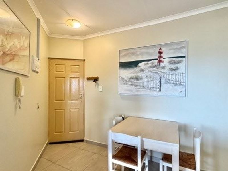 Modern Coastal Gem – Stylishly Upgraded & Move-In Ready - Photo 6