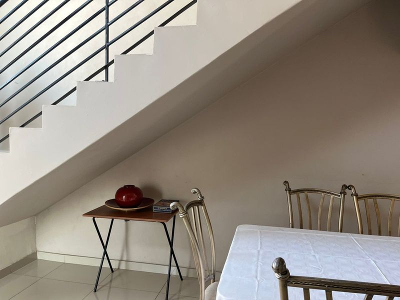 4 Bedroom house for sale in Theresapark for sale - Photo 10