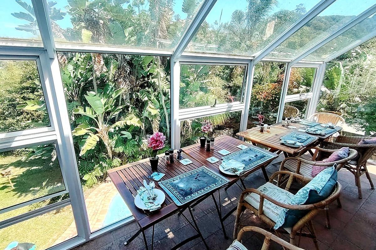 6 Bedroom House for Sale in Abbotsford - Photo 4