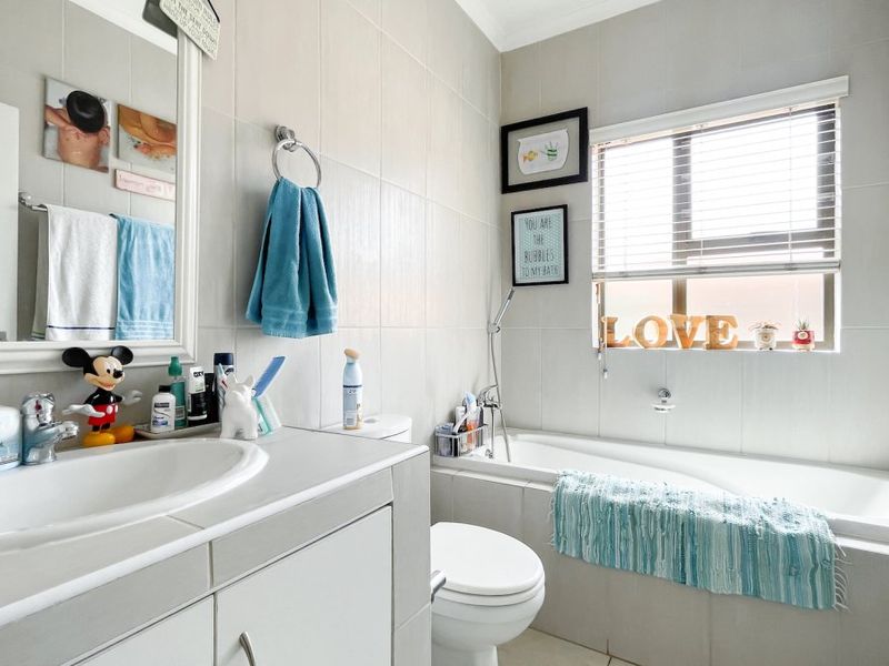 3 bedroom duplex - Photo 7