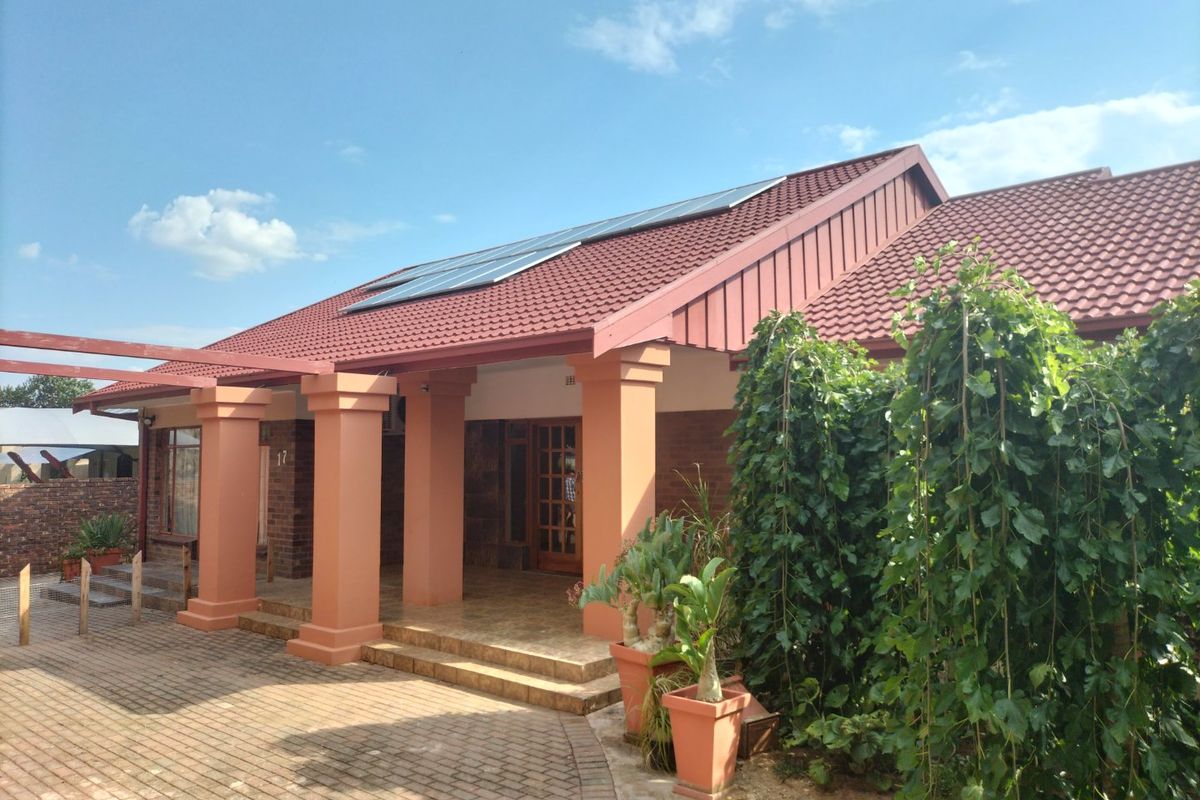 Exceptional Investment Opportunity in Adamayview, Klerksdorp – Rental Income of Approximately R22 000 per Month - Photo 2