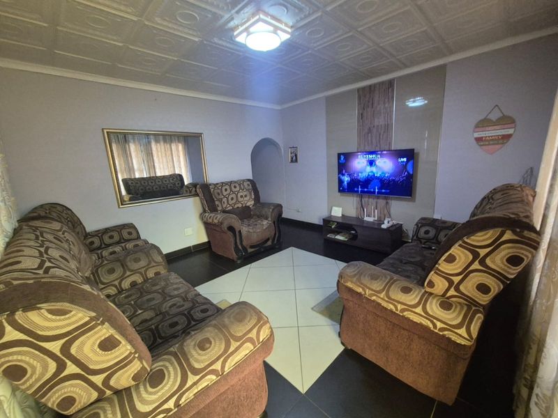 Wise Investment  - Photo 3