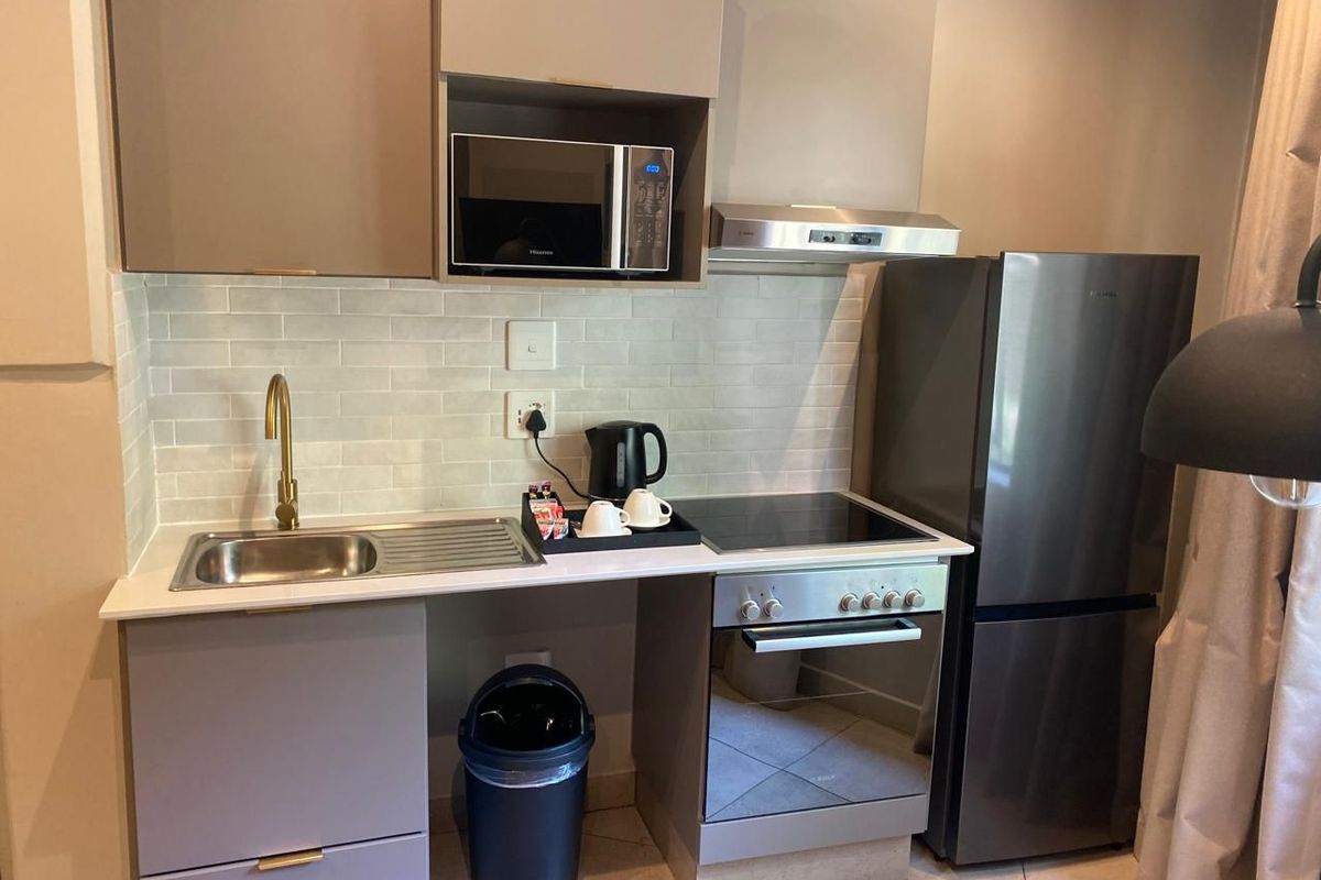 Fully furnished 1 bedroom and 1 bathroom available for rental!! - Photo 4