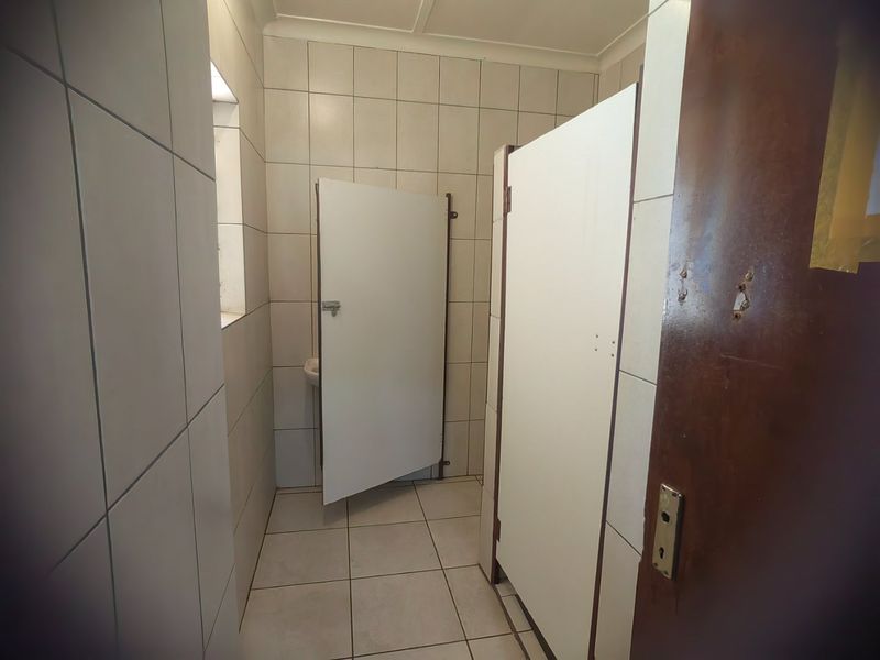 12 Bedroom Nsfas Accredited Commune - Photo 10