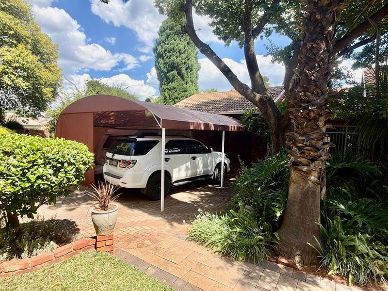 Immaculate 3-Bedroom Home for Sale in Doringkruin - Photo 2