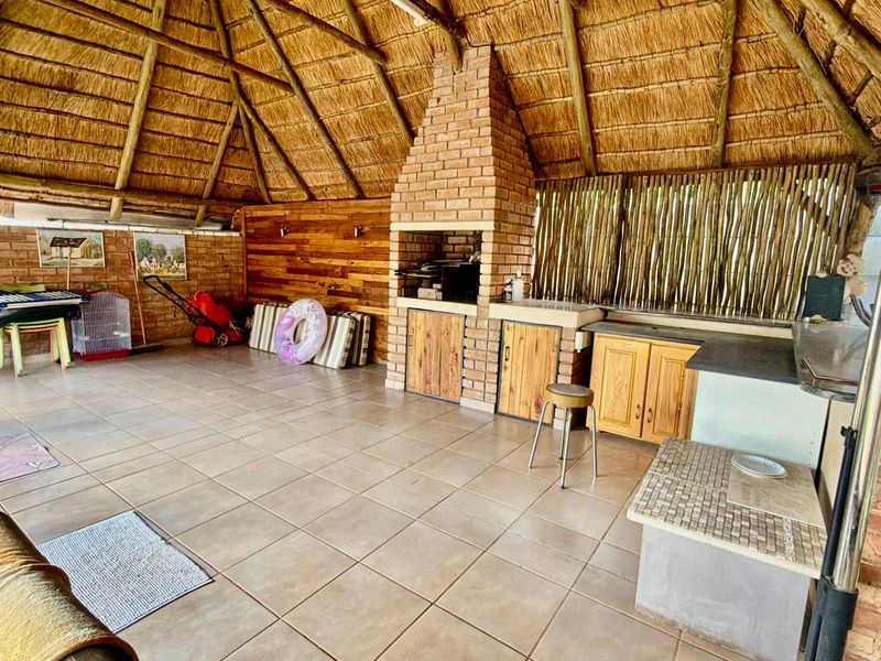 Immaculate 3-Bedroom Home for Sale in Doringkruin - Photo 8