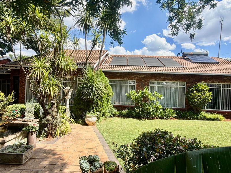 Immaculate 3-Bedroom Home for Sale in Doringkruin - Photo 1
