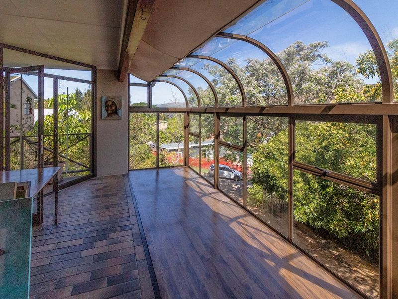 DUAL-LIVING FAMILY GEM ON DOUBLE STAND - Photo 3